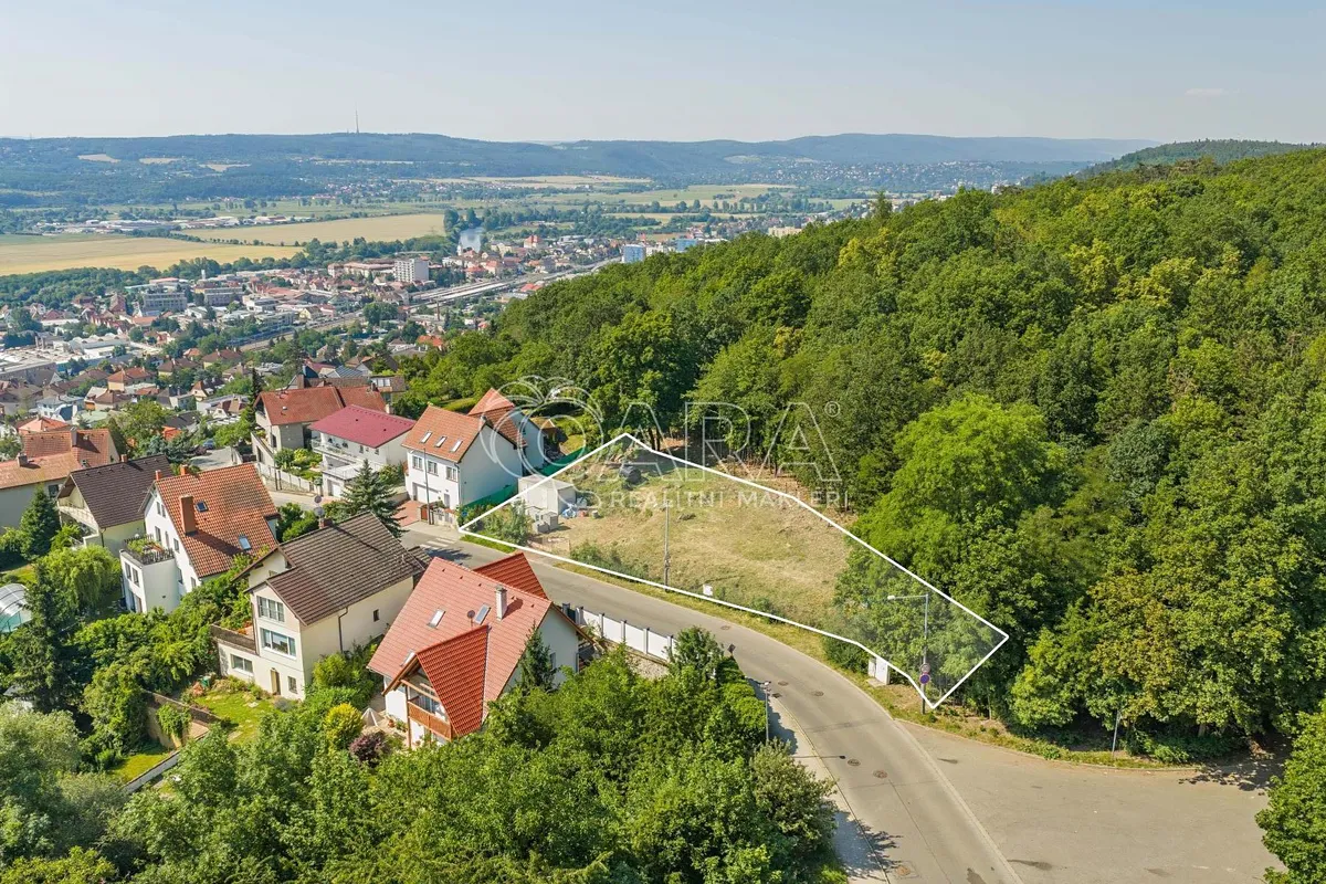 Prodej stavebního pozemku 947 m²
